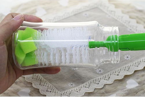 寶寶常用的奶瓶有多臟,顯微鏡下都是細菌的溫床,你還給寶寶用嗎